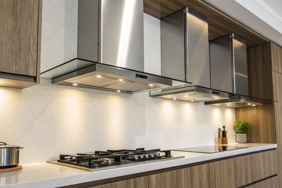 143-quiet-kitchen-hood-selection-guide 3 лучшие бесшумные встраиваемые вытяжки для кухни