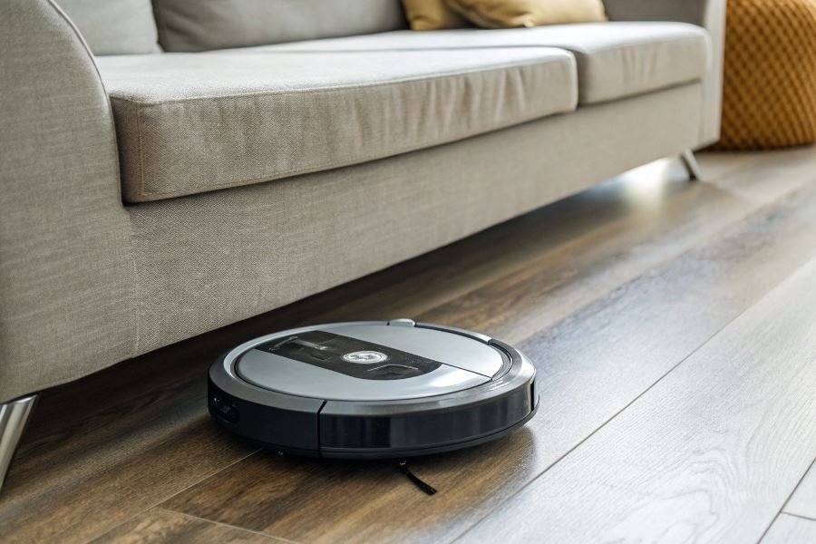 301-smart-robot-vacuum-cleaner-guide Kvartira uchun eng samarali robot-changyutgich tanlash