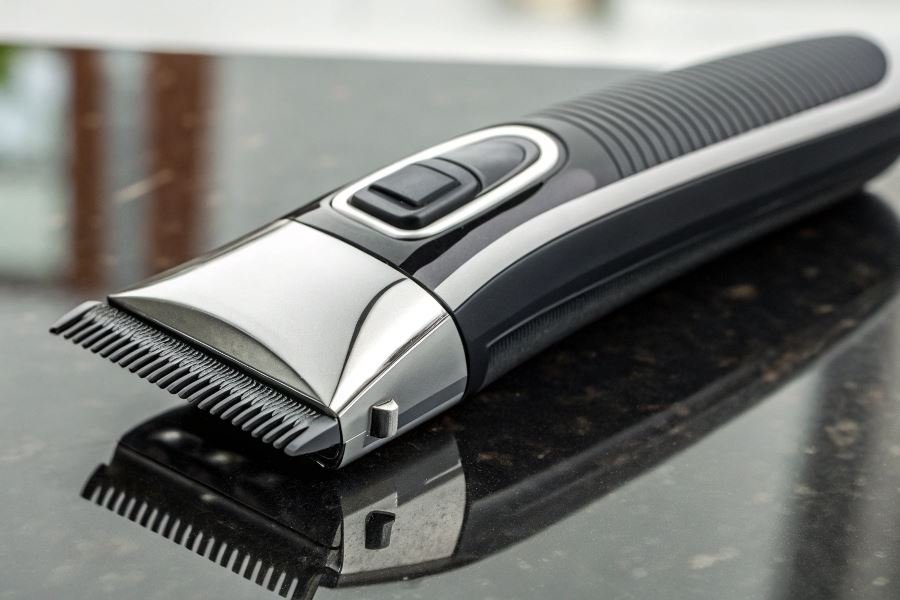703-ceramic-blades-hair-clipper-revolution Keramika pichoqli soch kesish mashinalari: top modellar tahlili