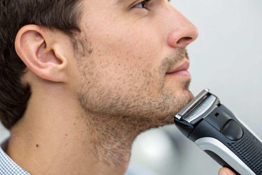 731-sensitive-skin-electric-shaver-irritation-free Sezgir teri uchun elektr qirrish mashinasi: tanlash sirlari