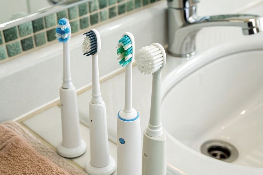 745-electric-toothbrush-heads-selection-guide Elektron tish cho’tkasi uchun zarur qo’shimchalar tanlash